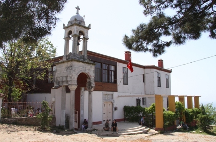Büyükada Ayios Yeoryios Kilisesi